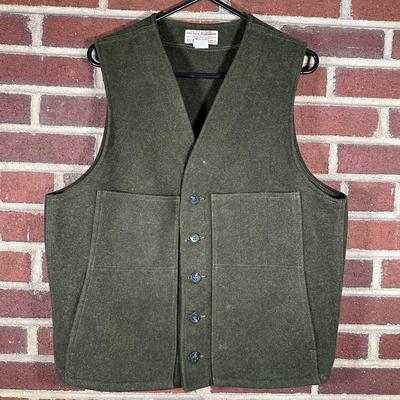 LOT 95L: Vintage Filson Mackinaw Wool Vest
