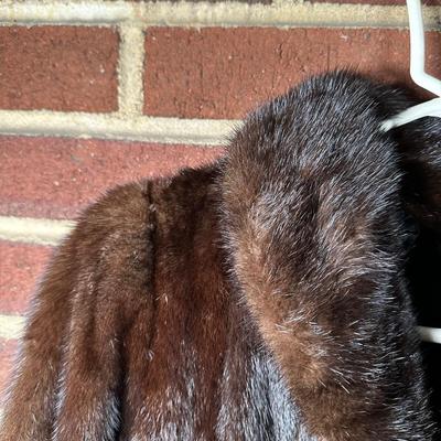 LOT 96L: Vintage Mink Fur Coat