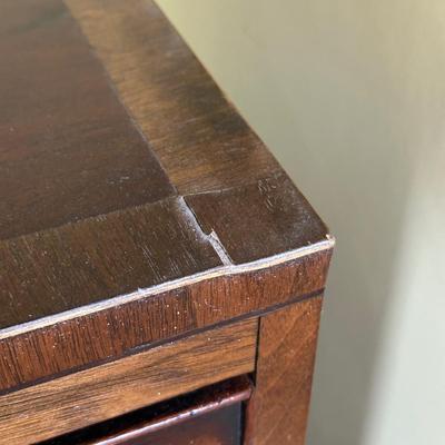 LOT 100Y: Vintage Wooden Chest Of Drawers Dresser