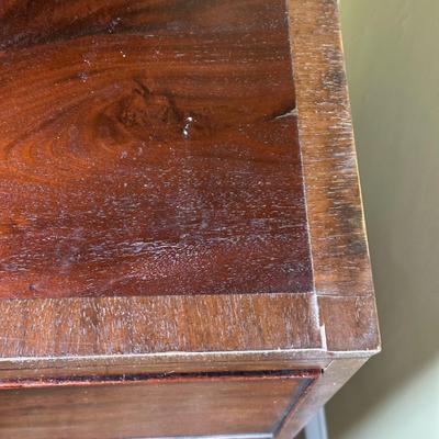 LOT 100Y: Vintage Wooden Chest Of Drawers Dresser