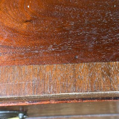 LOT 100Y: Vintage Wooden Chest Of Drawers Dresser