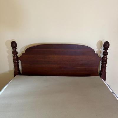 LOT 101Y: Vintage Wooden Bed Frame/Headboard