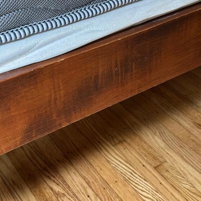 LOT 101Y: Vintage Wooden Bed Frame/Headboard