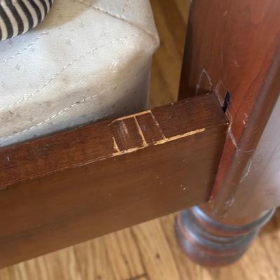 LOT 101Y: Vintage Wooden Bed Frame/Headboard