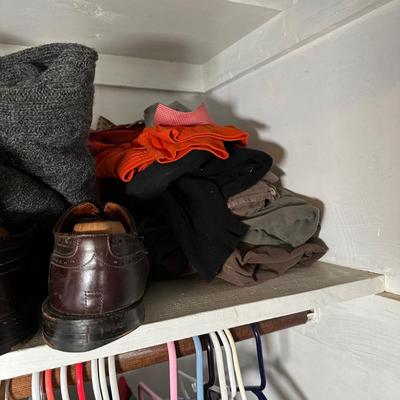 LOT 103Y: Men’s Clothing Closet Clean Out! All Contents!