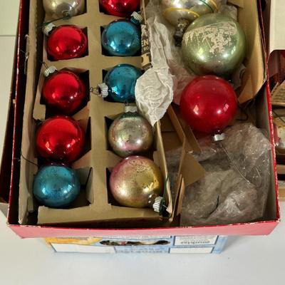 LOT 104Y: Vintage Glass Ball Christmas Ornaments - Shiny Brite & More