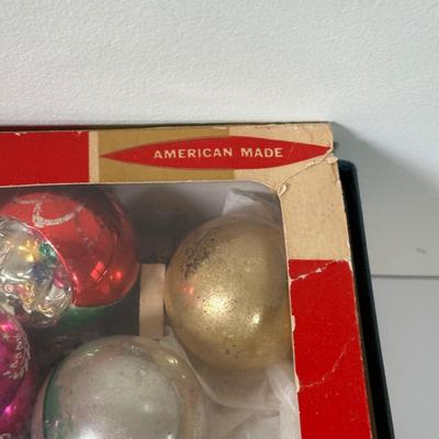 LOT 104Y: Vintage Glass Ball Christmas Ornaments - Shiny Brite & More