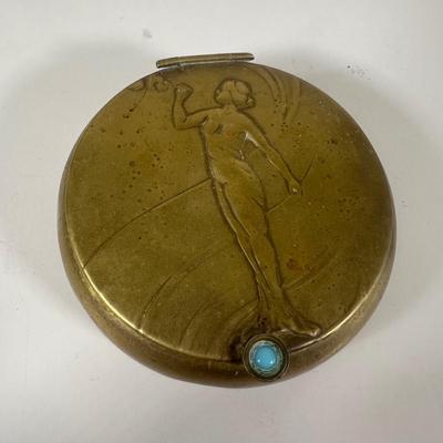 LOT 105L: Vintage Brass Home Decor Collection