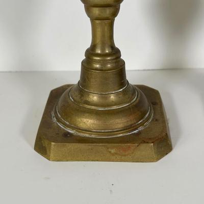 LOT 105L: Vintage Brass Home Decor Collection