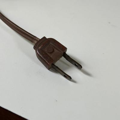 LOT 106L: Mid-Century Modern Vintage Chrome Table Lamp