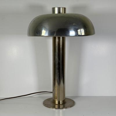 LOT 106L: Mid-Century Modern Vintage Chrome Table Lamp