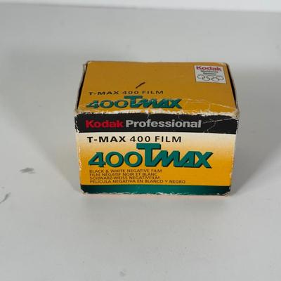 LOT 107L: Vintage Camera Lenses, Film, Filters, Flashes & More Accessories