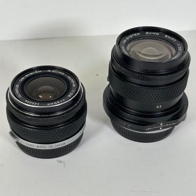 LOT 107L: Vintage Camera Lenses, Film, Filters, Flashes & More Accessories