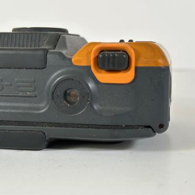 LOT 109L: Vintage Point & Shoot Cameras - Olympus XA, BerkeyKeystone XR76 & Canon AS-6