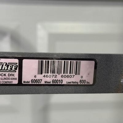 LOT 113G: Milwaukee Hand Truck model 60607