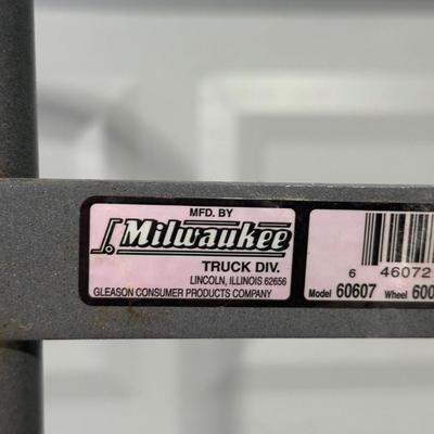 LOT 113G: Milwaukee Hand Truck model 60607
