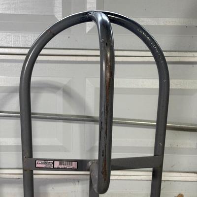 LOT 113G: Milwaukee Hand Truck model 60607