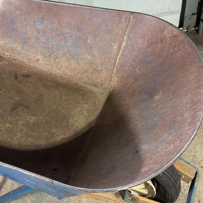 LOT 114G: Jackson Wheelbarrow
