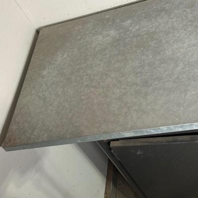 LOT 118G: Craftsman 5 Drawer Work Bench w/ All Tools & Contents Included