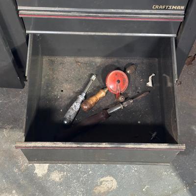 LOT 118G: Craftsman 5 Drawer Work Bench w/ All Tools & Contents Included