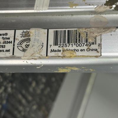 LOT 119G: Gorilla Ladders Step Ladder w/ Saw Horses