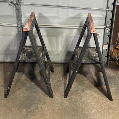 LOT 119G: Gorilla Ladders Step Ladder w/ Saw Horses