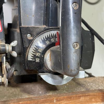 LOT 120G: Craftsman Radial Saw 113 19770