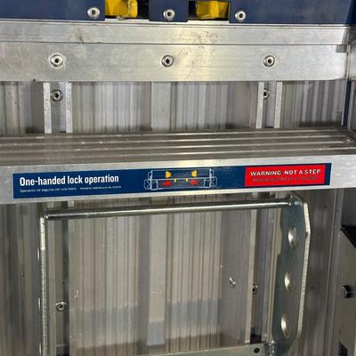 LOT 148G: Werner Adjustable & Linking Pro Platform