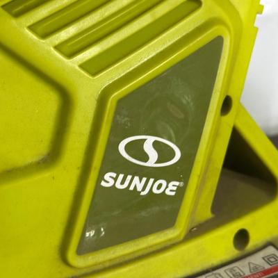 LOT 150G: SunJoe Electric Blower/Vac, Black & Decker 22” Hedge Hog & Worx WG170