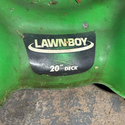 LOT 151G: LawnBoy 20” Deck Lawn Mower