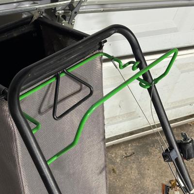 LOT 151G: LawnBoy 20” Deck Lawn Mower