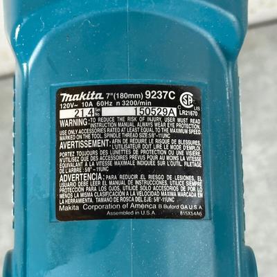 LOT 153G: Makita Electric Polisher 9237C