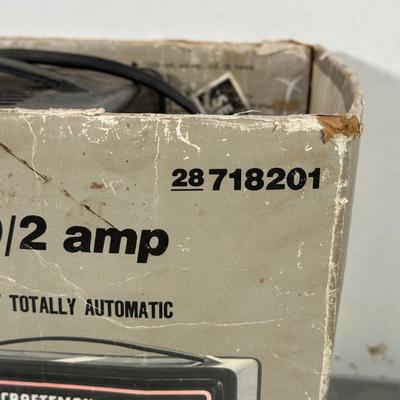 LOT 154G: Craftsman Power Tools & Battery Charger - Bench Grinder, Belt Sander & Auto Scroller Saw