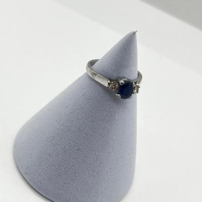 LOT 173J: 18K White Gold, Sapphire and Diamond Ring - Size 7 - 3.3 GTW