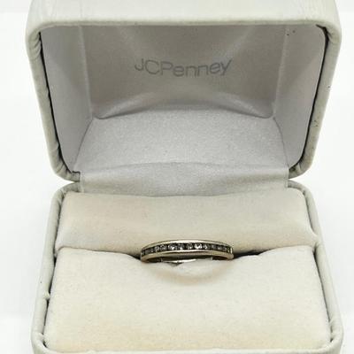 LOT 175J: 18K White Gold Channel Set Diamond Band - Size 7 - 1.7 GTW