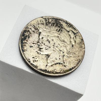 LOT 176J: 1922 Silver Peace Dollar