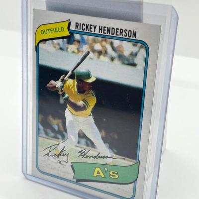 LOT 181J: Rickey Henderson Rookie Card - Topps 1980