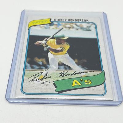 LOT 181J: Rickey Henderson Rookie Card - Topps 1980