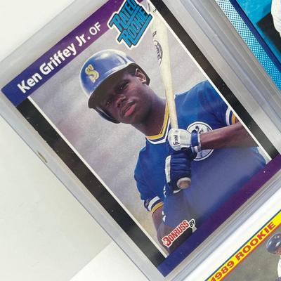 LOT 183J: MLB Baseball Star Rookie Cards - Ken Griffey, Jr., Frank Thomas, Gary Sheffield