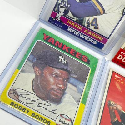 LOT 184J: 1960s/70s Baseball Cards - Roger Maris, Hank Aaron and More