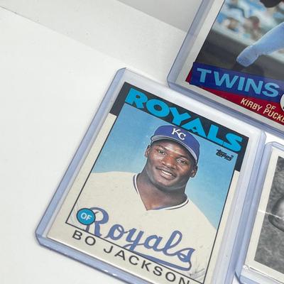 LOT 185J: 1980s Baseball Cards - Bo Jackson, Kirby Puckett, Roger Clemens, Daryl Strawberry Rookie Cards and More