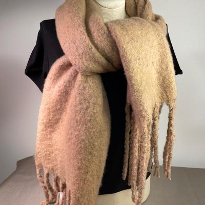 New! Shiraleah winter scarf
