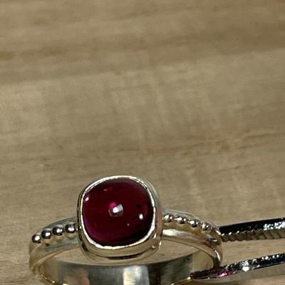 Garnet Cabochon Sterling Ring 7.5