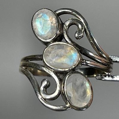 Moonstone Sterling Silver Ring 8