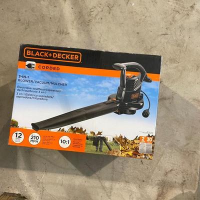 Lot 414 corded leaf blower (new in box)