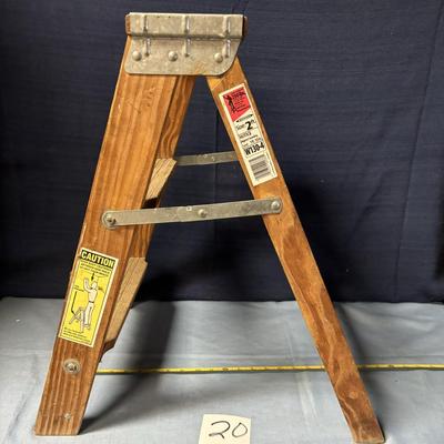 2’ Step Ladder