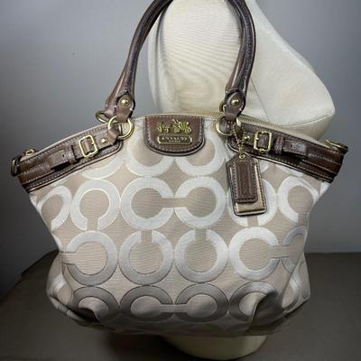 New! Coach Lindsey Handbag