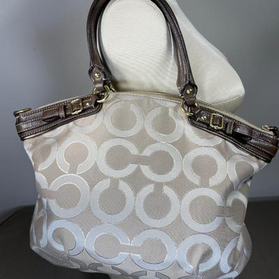 New! Coach Lindsey Handbag
