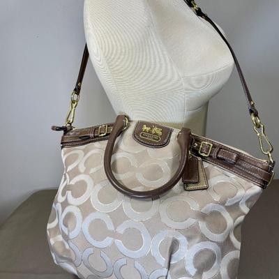 New! Coach Lindsey Handbag