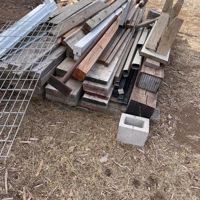 Lot 423 boards for scaffolding & other